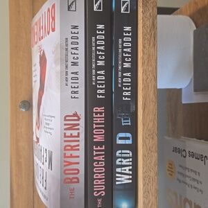 Freida McFadden Book Set